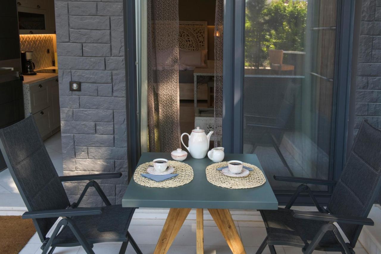 Aval Riviera Apartment Lagonisi Exterior photo